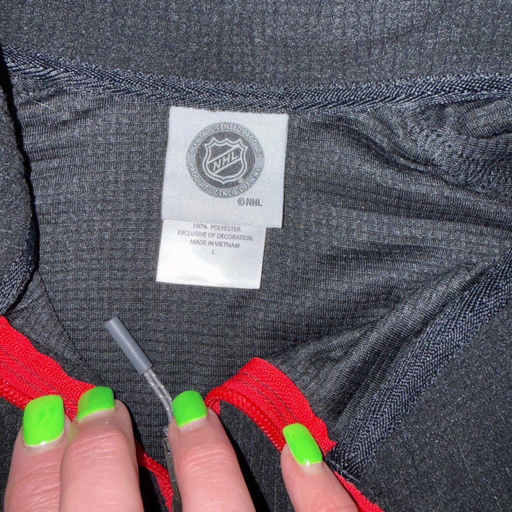 Chicago Blackhawks 1/4 Zip Pullover Mens Large Black NHL Waffle Knit - Picture 4 of 6